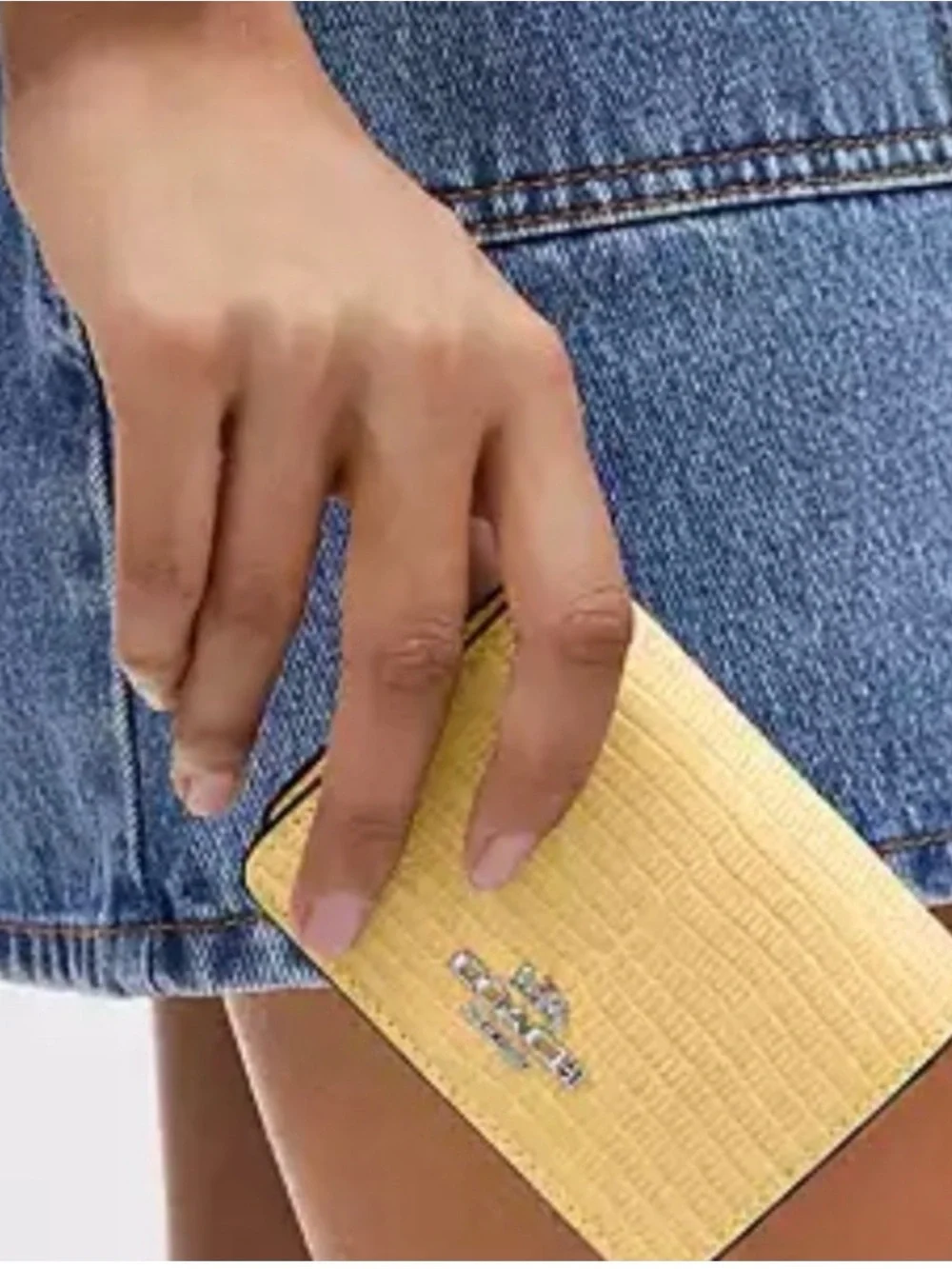 Coach -Embossed Leather Wallet - Light Green